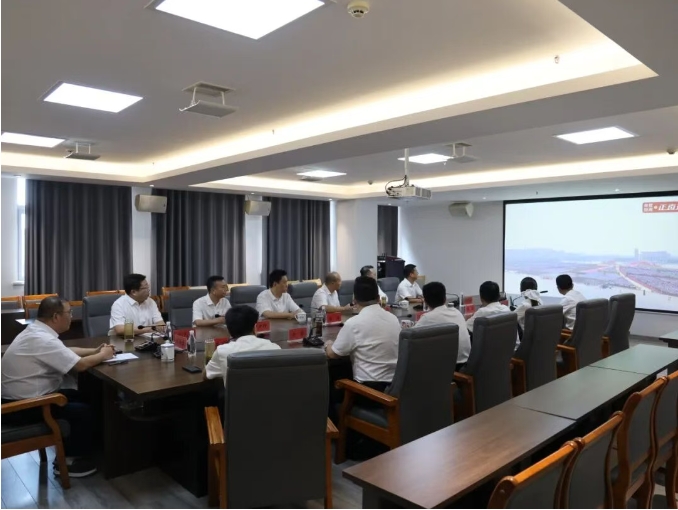 市城投集團(tuán)集中收聽(tīng)收看紀(jì)念中國(guó)